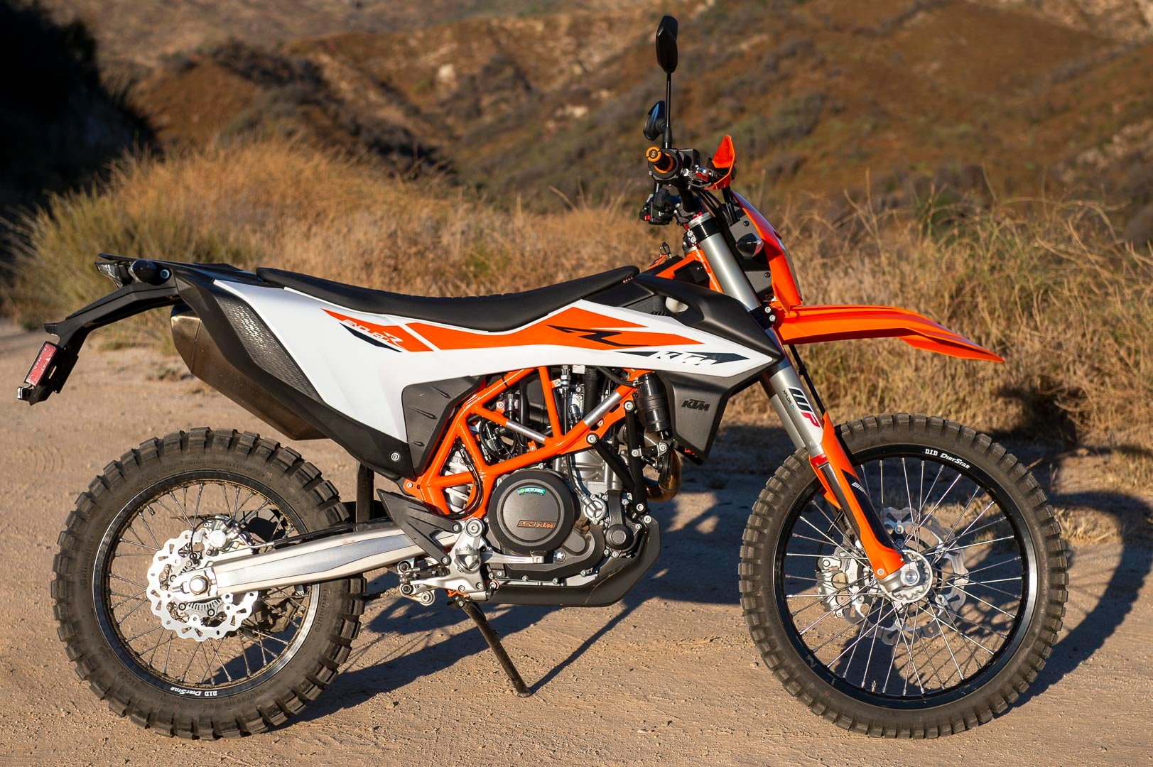 ktm enduro 690 r top speed: How Fast Can This Bike Really Go?