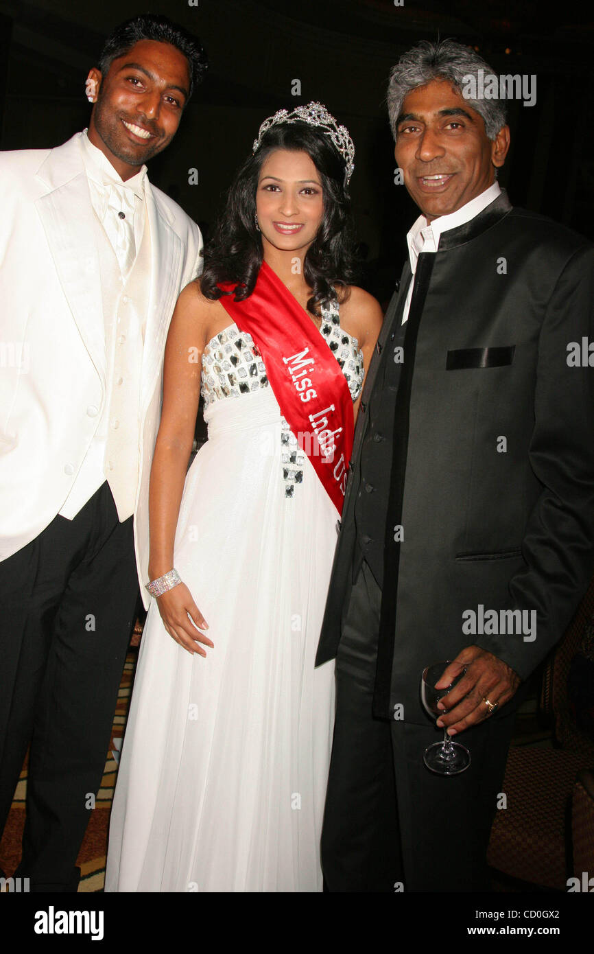 Is Prakash Amritraj Married? Get the Latest Scoop on His Relationship Status Here!