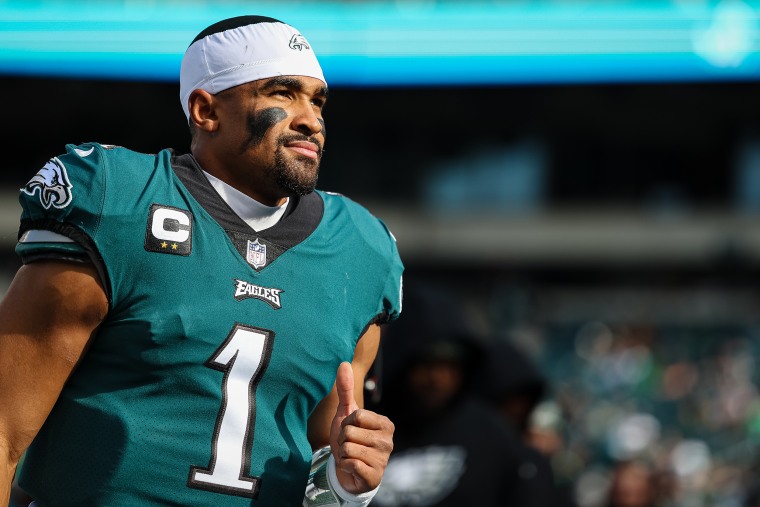 Who is QB for Eagles in 2023? All the Details on Philadelphias Starting Quarterback!