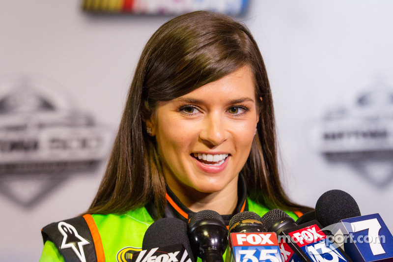 Danica Patrick Formula 1: Exploring her racing history and accomplishments in motorsports.