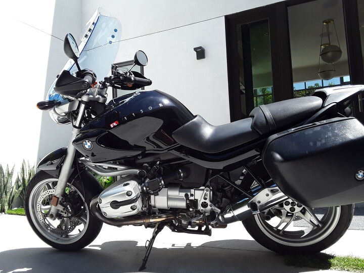 2004 BMW R1150R: Is This Classic Bike Right for You?