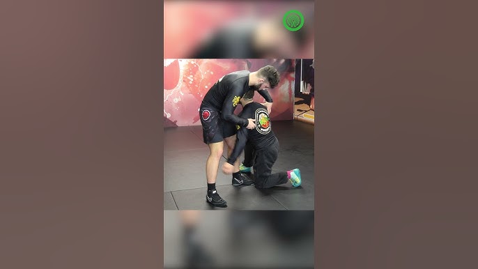 Dominate with the Sweep Single in MMA (Learn the Secrets of This Move)