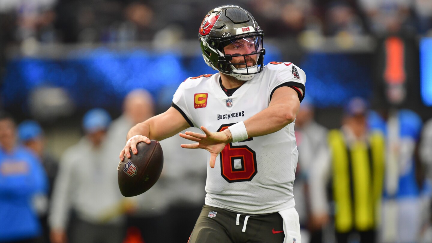Start/Sit Week 17: Navigating the Toughest Fantasy Football Decisions in the Final Week of the Season!