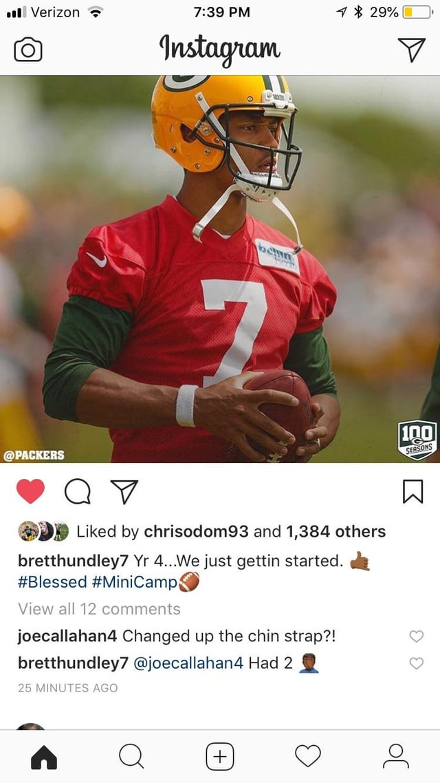 aaron rodgers chin strap: The real reason it is always loose!