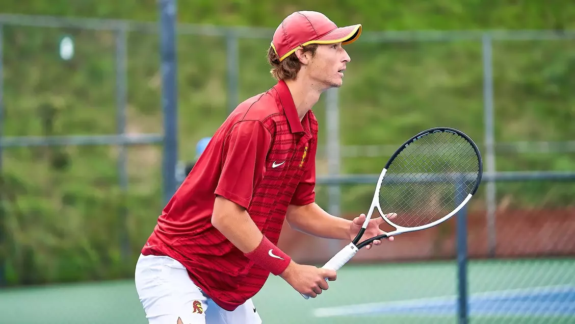 Join the USC Tennis Club: How to do it (Easy guide for new students)