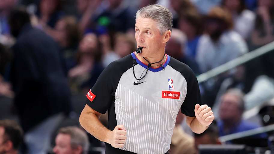 How Much Does NBA Refs Make? (Heres the Secret to Their Big Bucks)