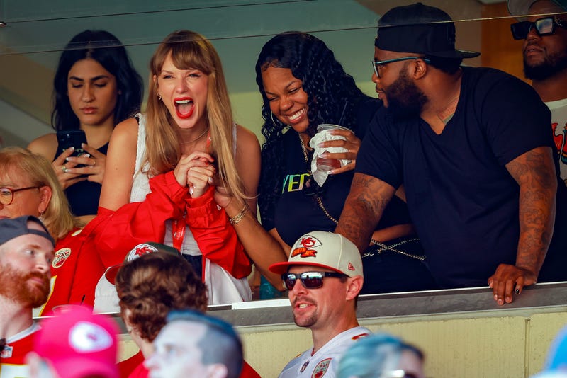 Is Taylor Swift at the game? Heres how to find out if shes there!