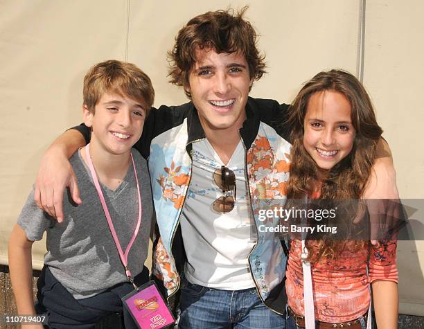 Discover santiago gonzález boneta, the Actor on the Rise! (Interviews & More)