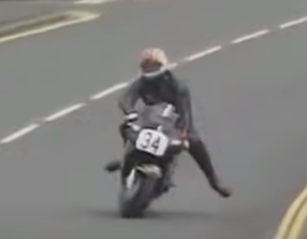 Speed Wobbles on Motorcycle? Learn How to regain your control!