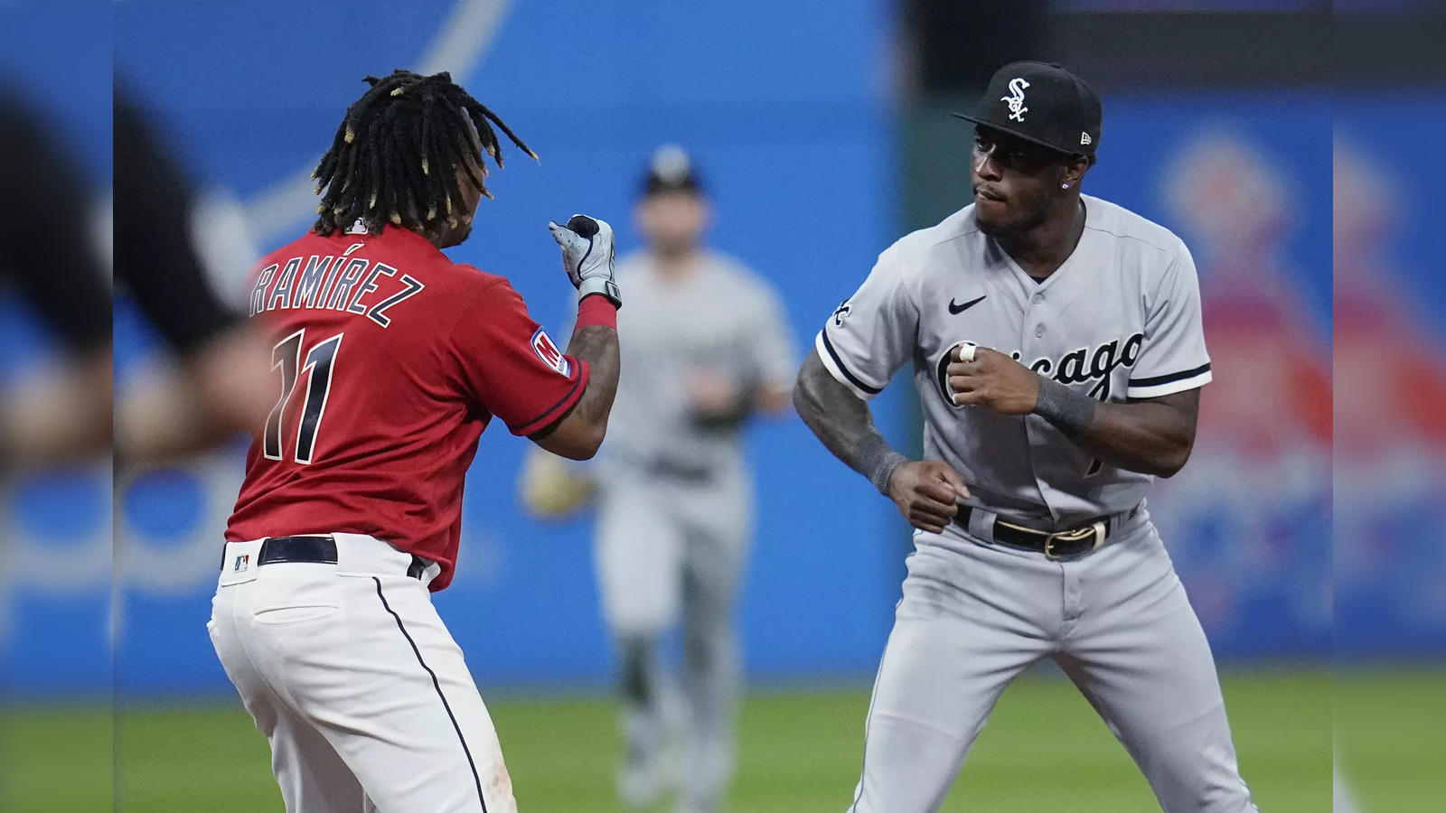 Guardians vs Red Sox: Whos Winning the Rivalry Now?