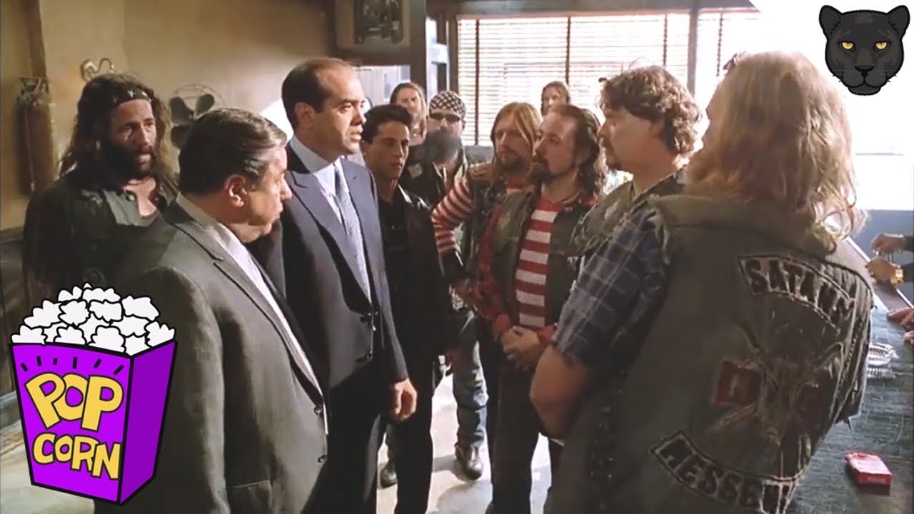 A Bronx Tale Bar Fight Scene: Breaking Down the Iconic Moment