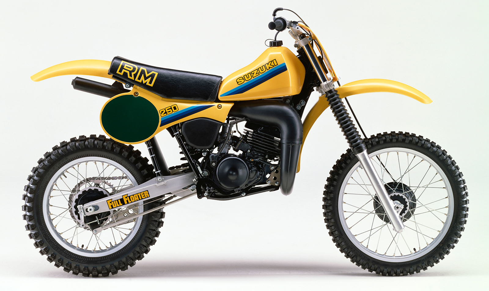How much power does a 250 suzuki 2 stroke have? Discover the real performance specs.