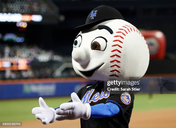 Looking for Pictures of Mr Met? Find Classic & Funny Images Here!