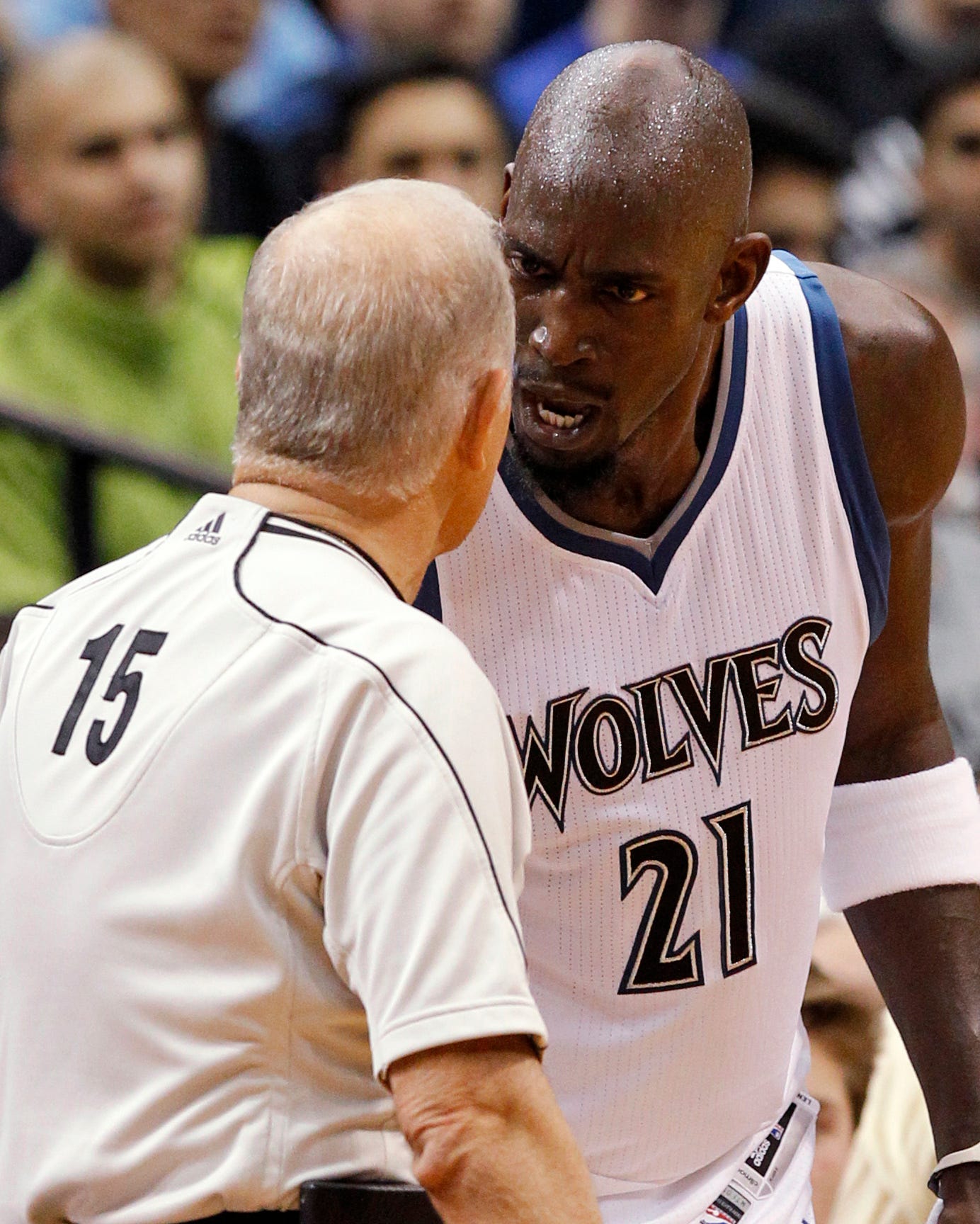 Curious about the worst winning percentage in nba history? Here are the teams that really struggled badly.