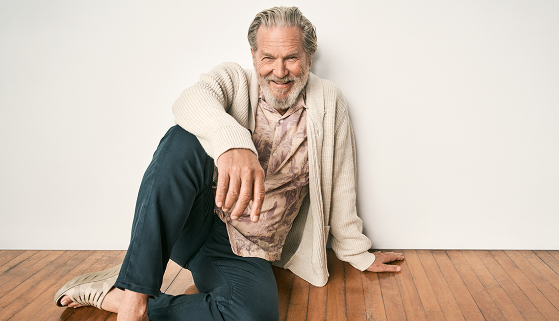 What Happened to Jeff Bridges Voice? Heres the Simple Explanation!
