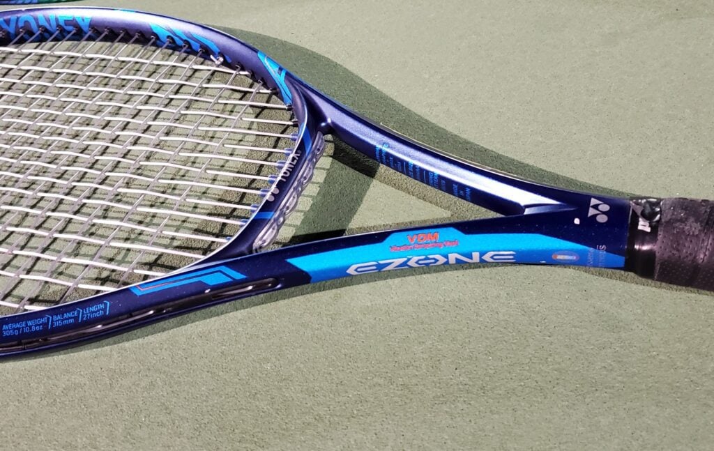 Yonex Ezone vs Head Extreme: Head-to-Head Review & Who Should Buy Which?
