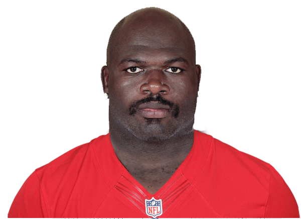Leonard Davis Height: Simple Facts (Plus Career Info)!