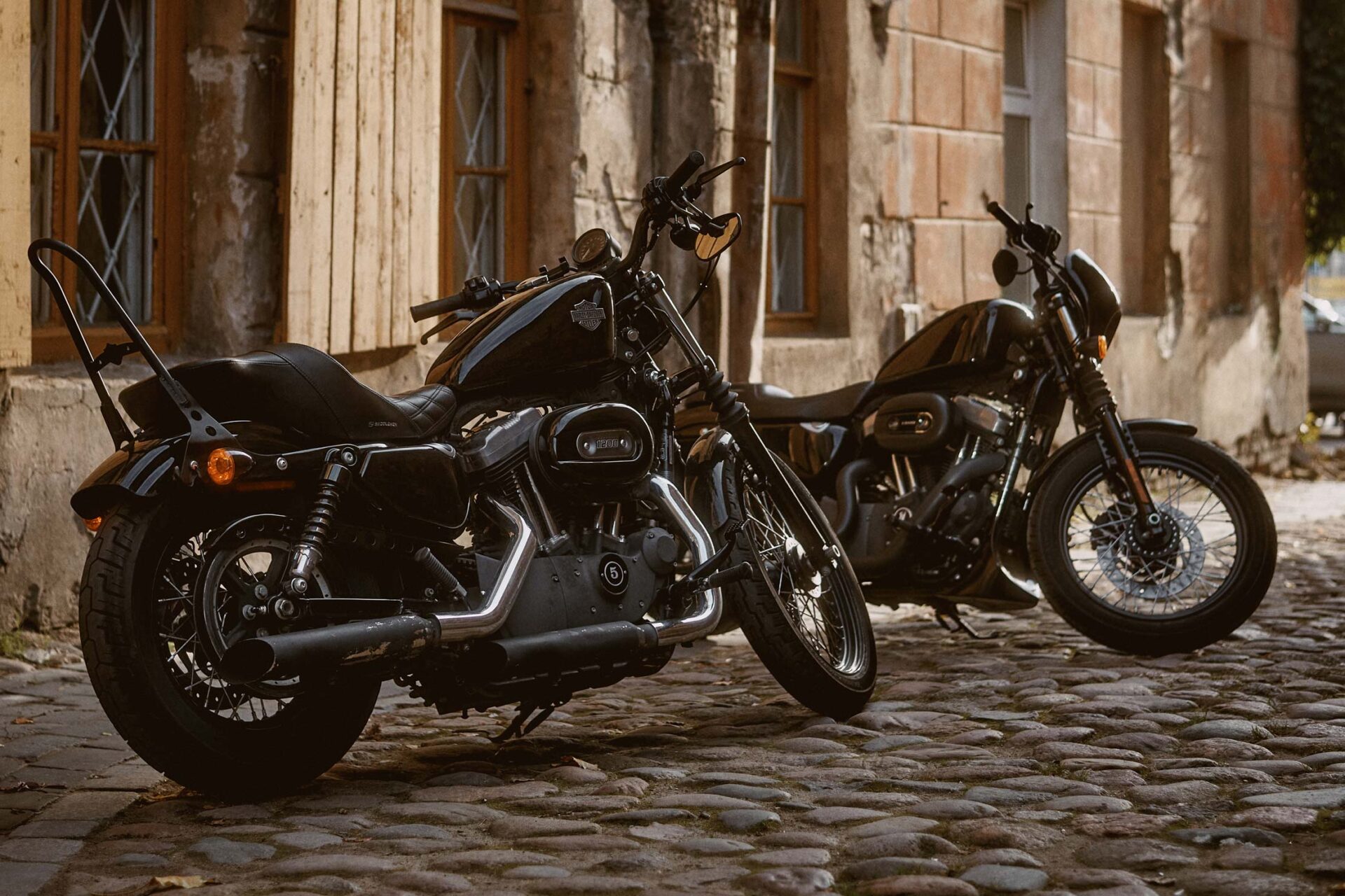 How much does a motorcycle with body cost? Explore different prices for these bikes.