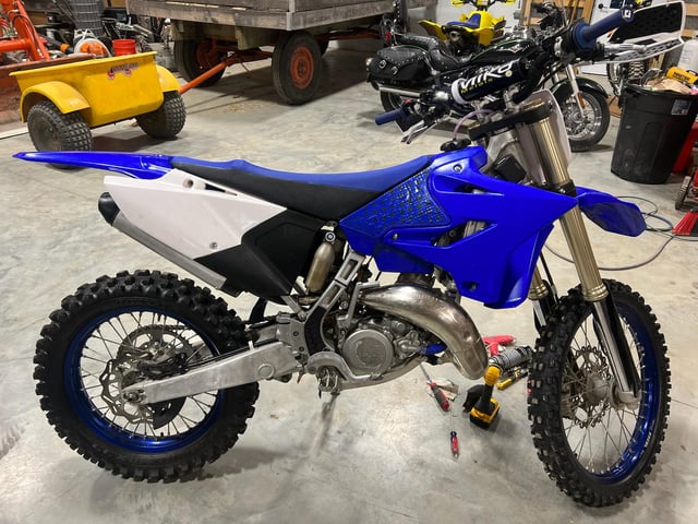Cant Get Enough of the sound of a 2 stroke dirt bike?