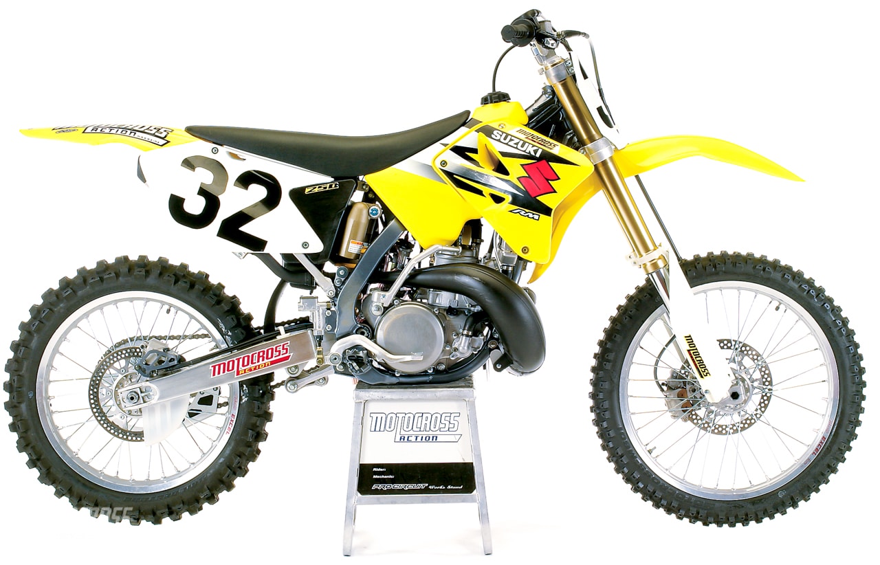 How much power does a 250 suzuki 2 stroke have? Discover the real performance specs.