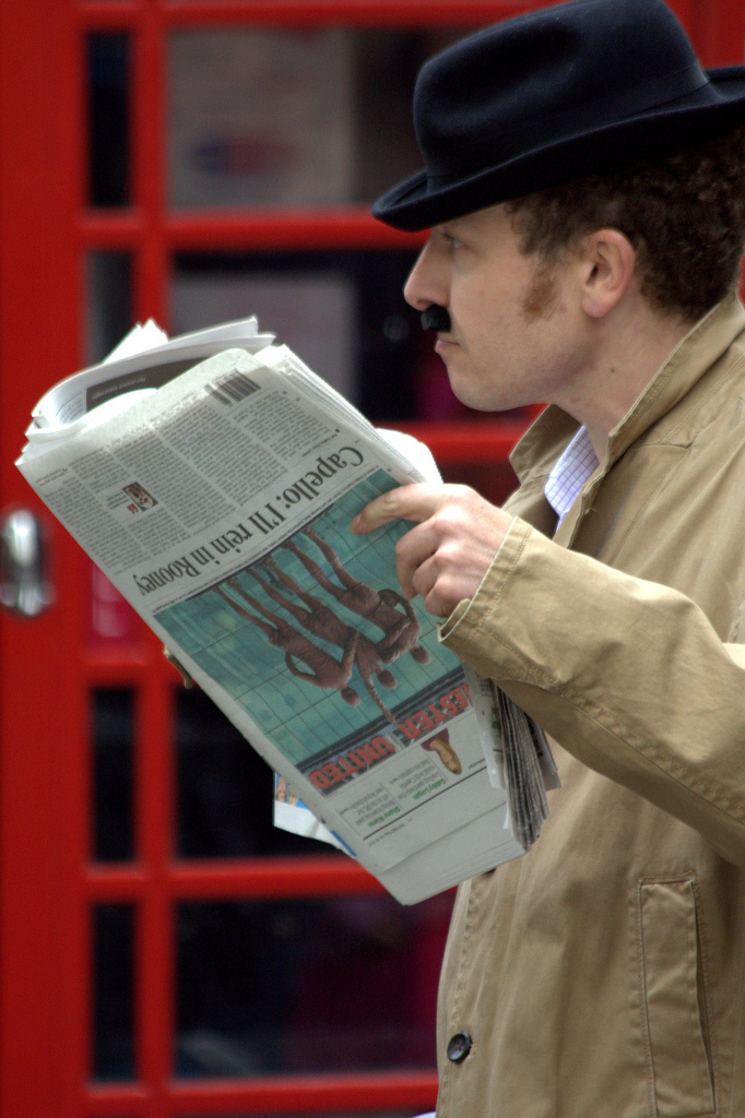 Why do so many people enjoy reading Mike Lockley? Understand the appeal of his straightforward journalism.