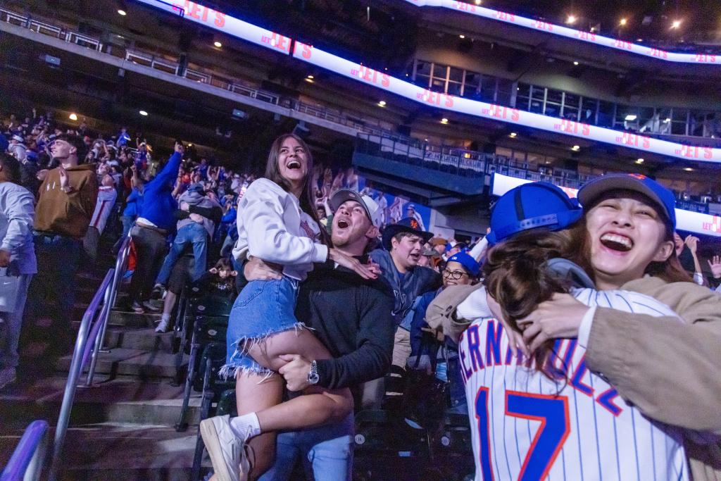 Want to join the next Mets celebration? (Find details on upcoming Mets celebration parties)