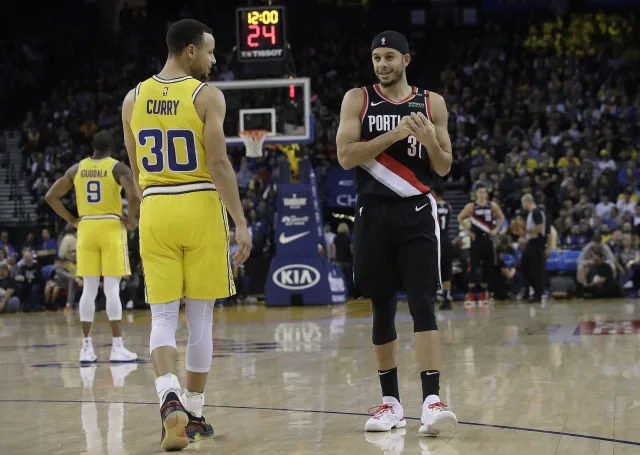Is Seth Curry a good fit for the Golden State Warriors? We analyze his potential role on the current basketball team.