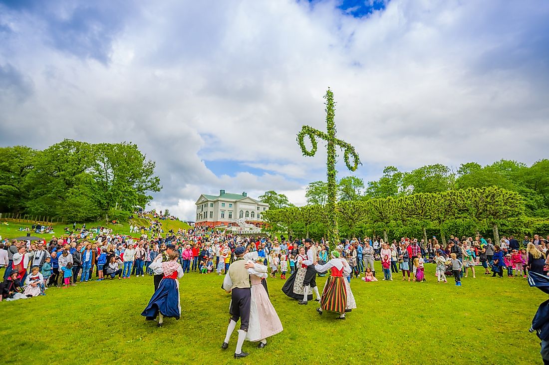 What unique Swedish Irish traditions exist? Learn about customs from this mixed European background.