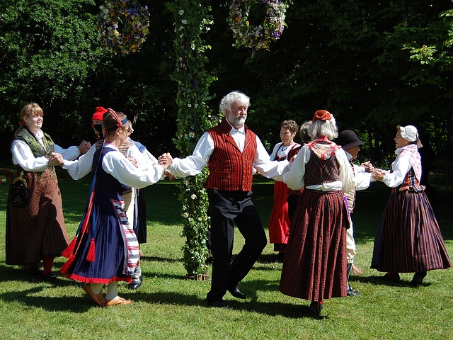 What unique Swedish Irish traditions exist? Learn about customs from this mixed European background.