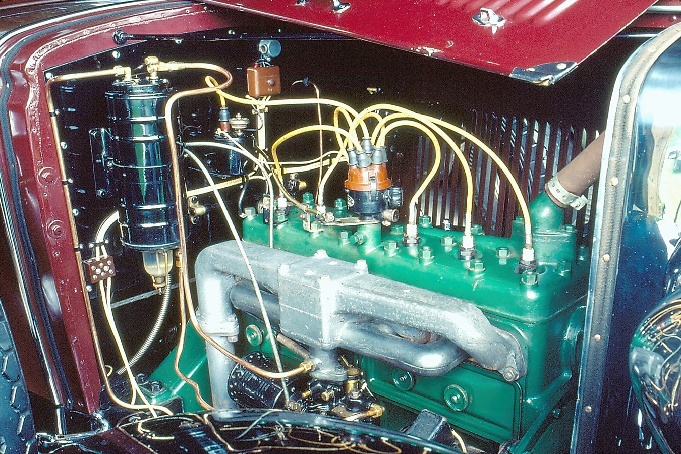 Which Classic Volvo Models Used the Famous Straight 6 Engine? A Simple Guide for Fans.