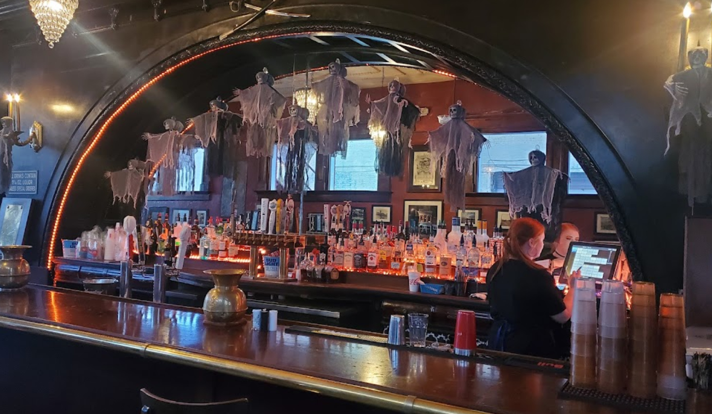 Peerless Saloon: What is the real experience like? (Get some useful insider tips for your first visit)