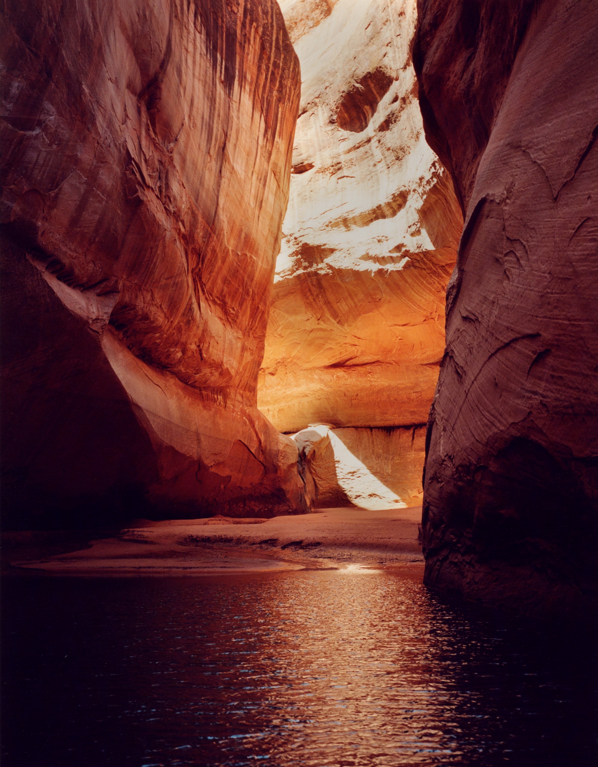 What are canyon shadows really? See their mystery and awesome beauty for yourself now.