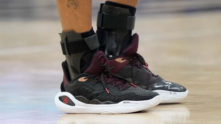 Which under armour nba players have signature shoes? (Learn about their special UA basketball models!)