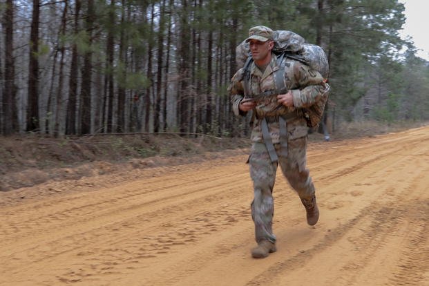 Want a faster rucking pace? (Try these easy tricks to improve your rucking pace quickly)