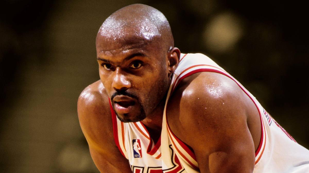 Can you still use the Tim Hardaway killer crossover today? See why this move is timeless.