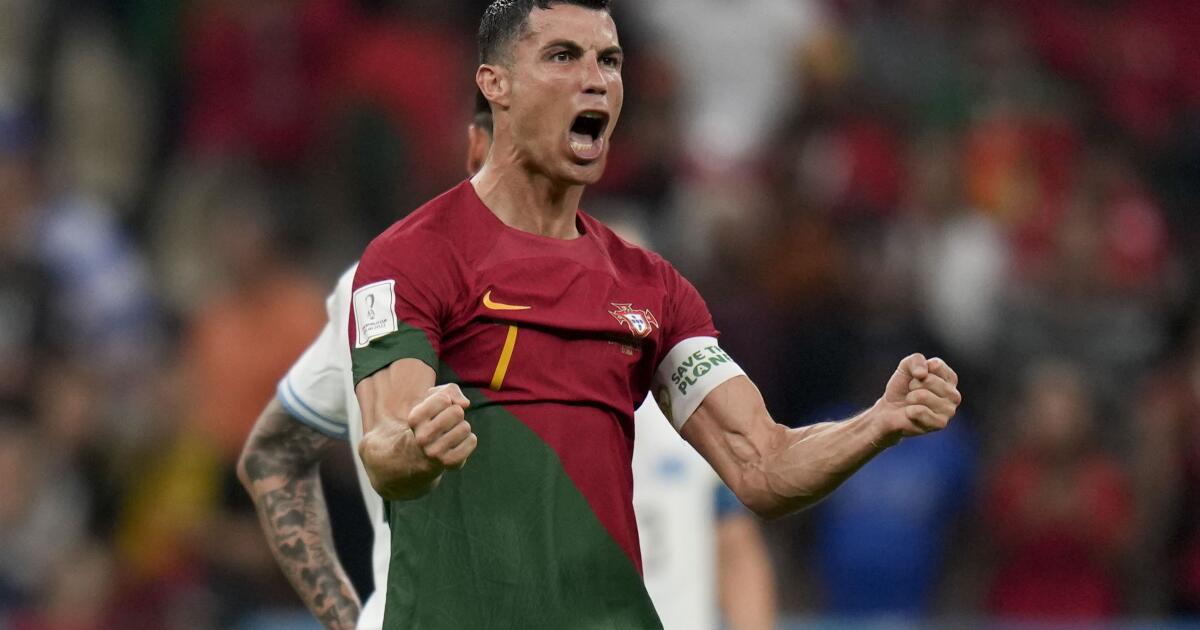 Why Is Fan Art Ronaldo So Popular? Come Explore the Coolest Tributes from Passionate Fans Worldwide!