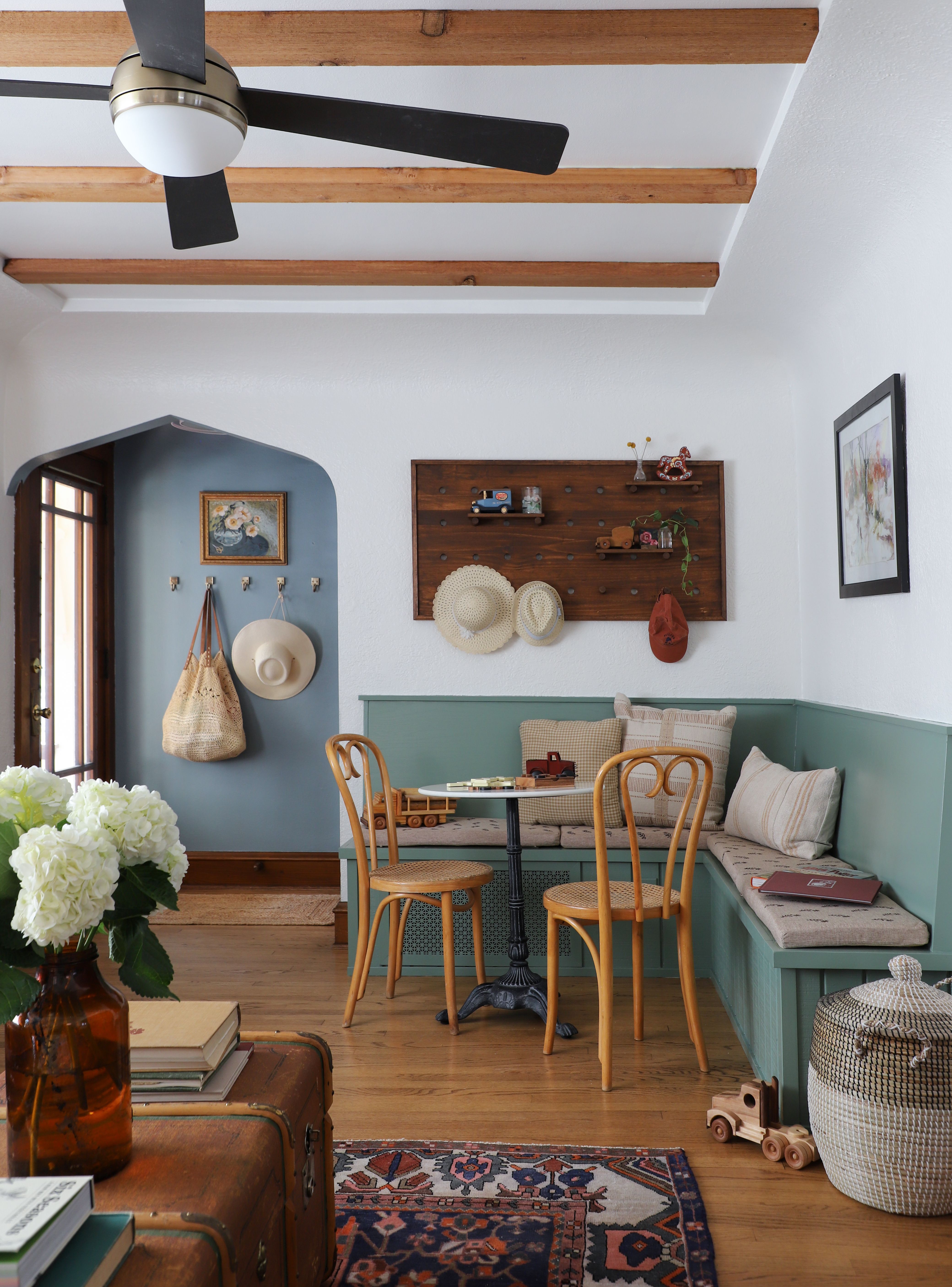 Want to improve your living space? Digs Magazine offers practical advice and fun ideas for your home.