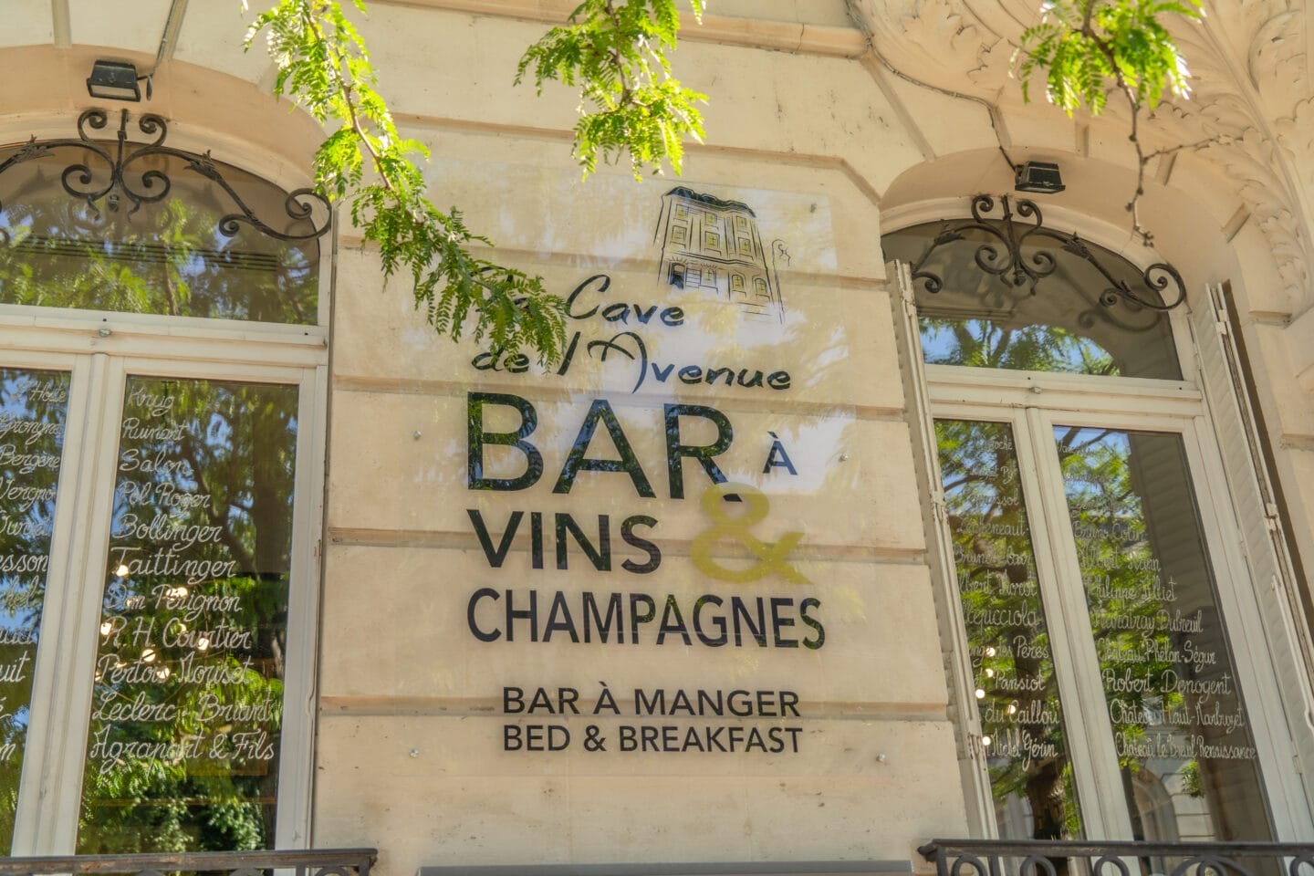 How can you enjoy Champagne Lane fully? (Simple tips for an amazing and unforgettable visit there)