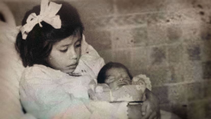Who is Lina La? All About Her Life and Work