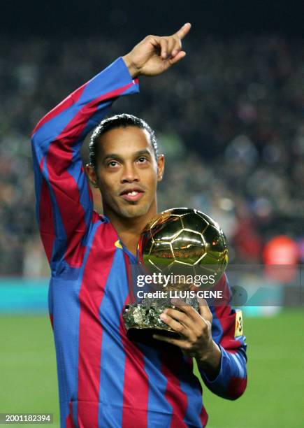 Ronaldinho cold pictures: Where to find the coolest shots? (We show you the best online spots)