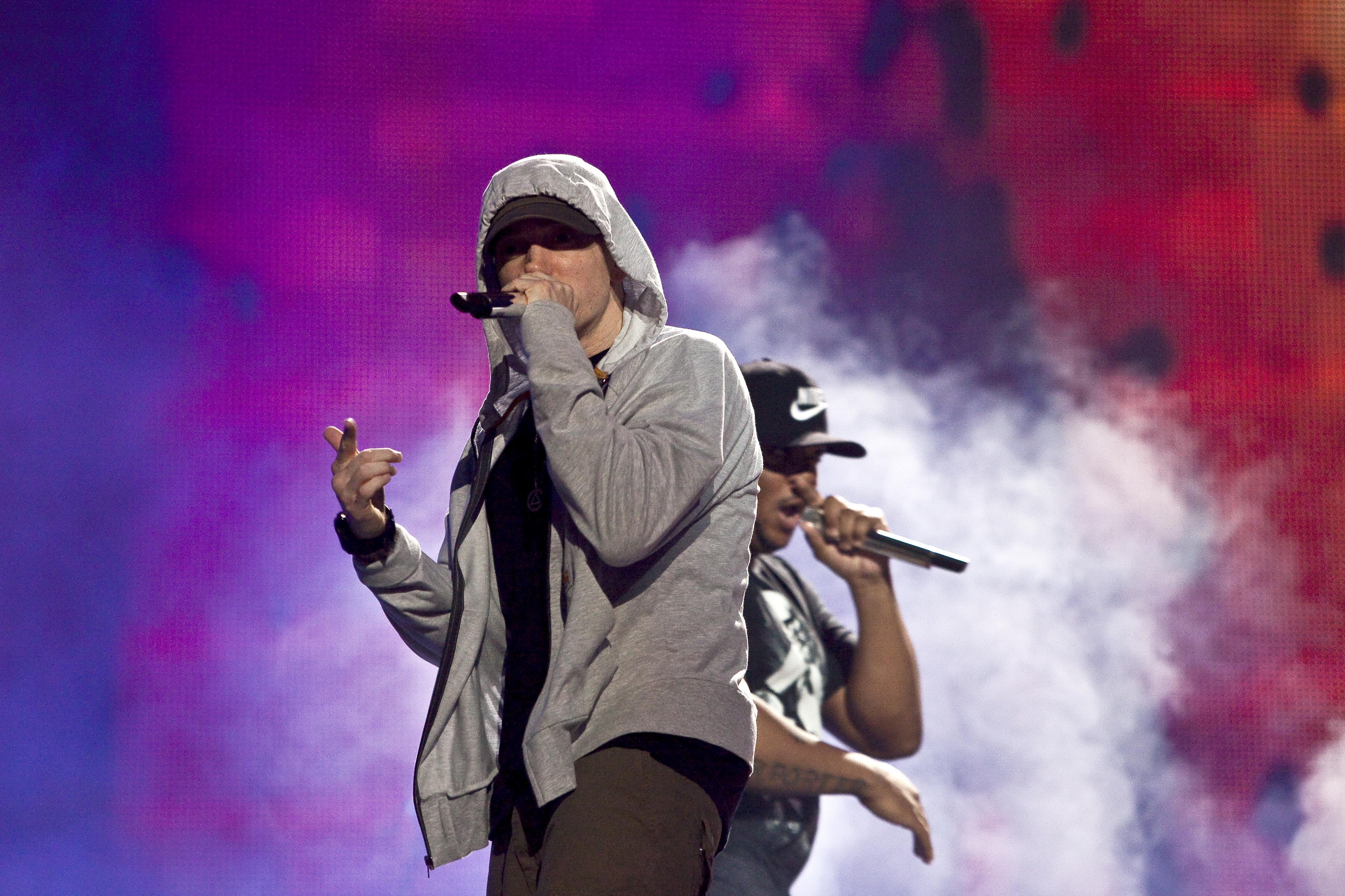 How to Get F1 Eminem Concert Tickets Fast? Easy Steps Inside!