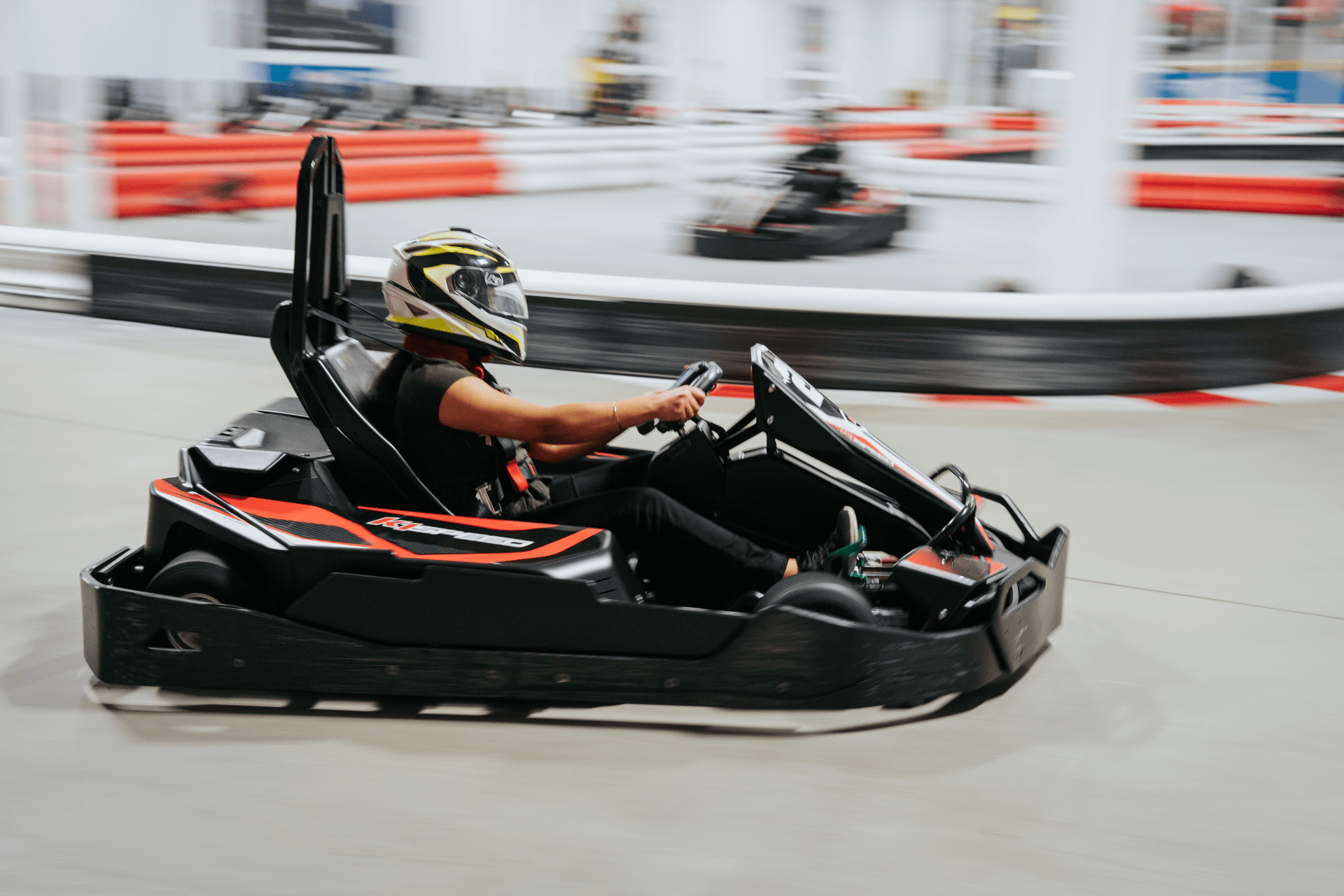 What is formula 1 style go kart? Fun facts and features explained simply!
