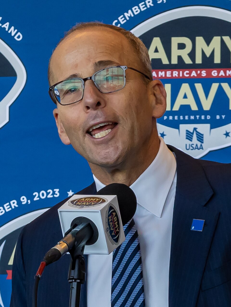jonathan kraft net worth how much? (revealing his fortune now)