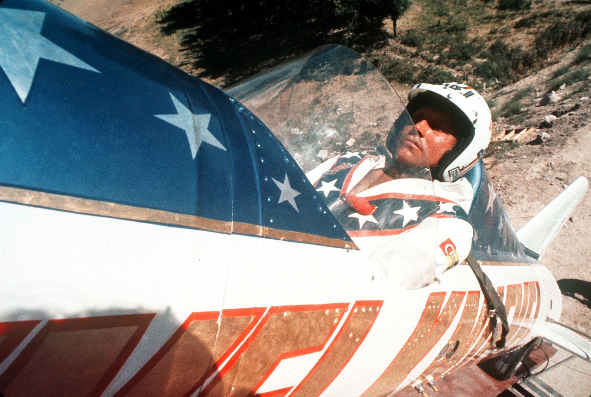 Free Photos of Evel Knievel Get His Famous Pictures Today
