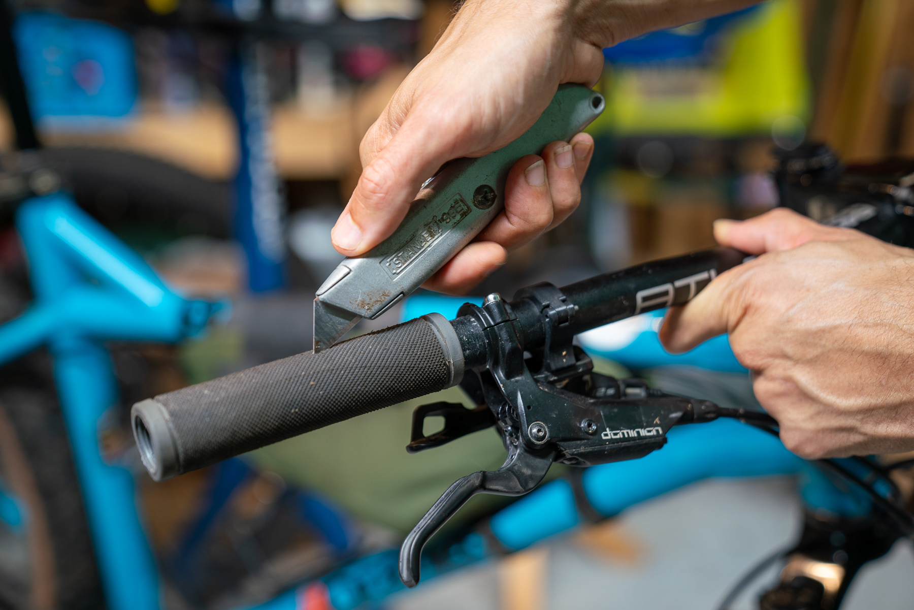 stuck bike handlebar grips removal how to get them off when rusted